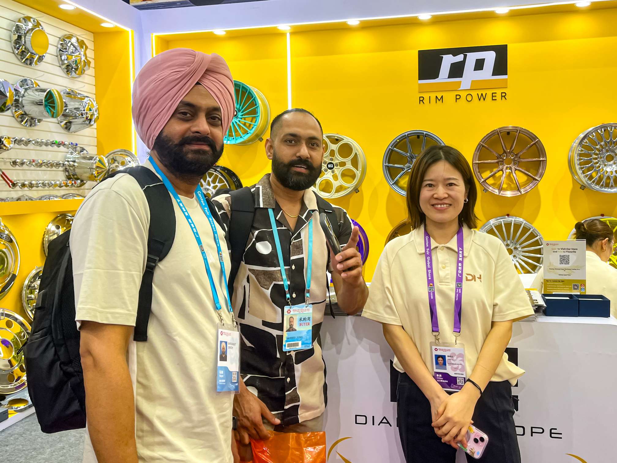 Rimpower lightweight forged wheels close-up display